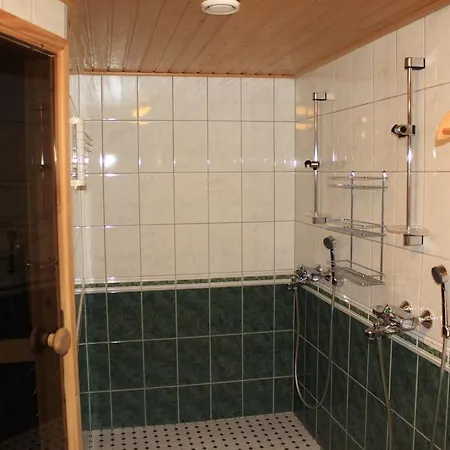 בית נופש Levikaira Log Chalets 15-16