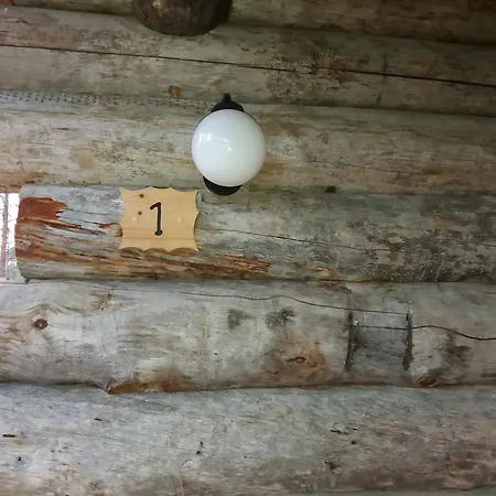 Levikaira Log Chalets 15-16 בית נופש *