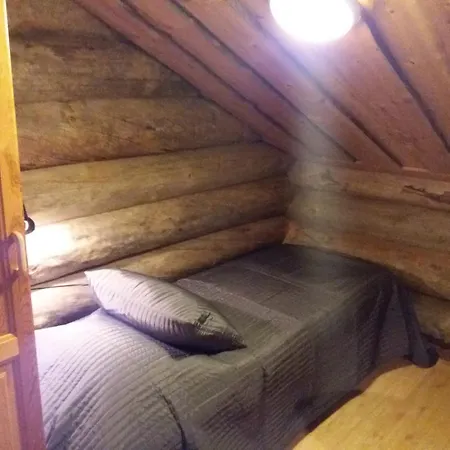 Levikaira Log Chalets 15-16 לוי