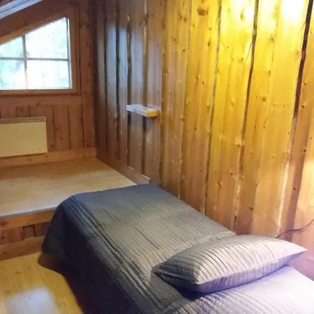 בית נופש Levikaira Log Chalets 15-16
